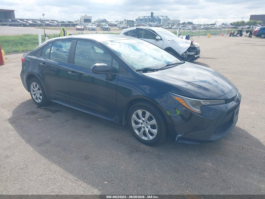 Photo of the 2020 TOYOTA COROLLA LE