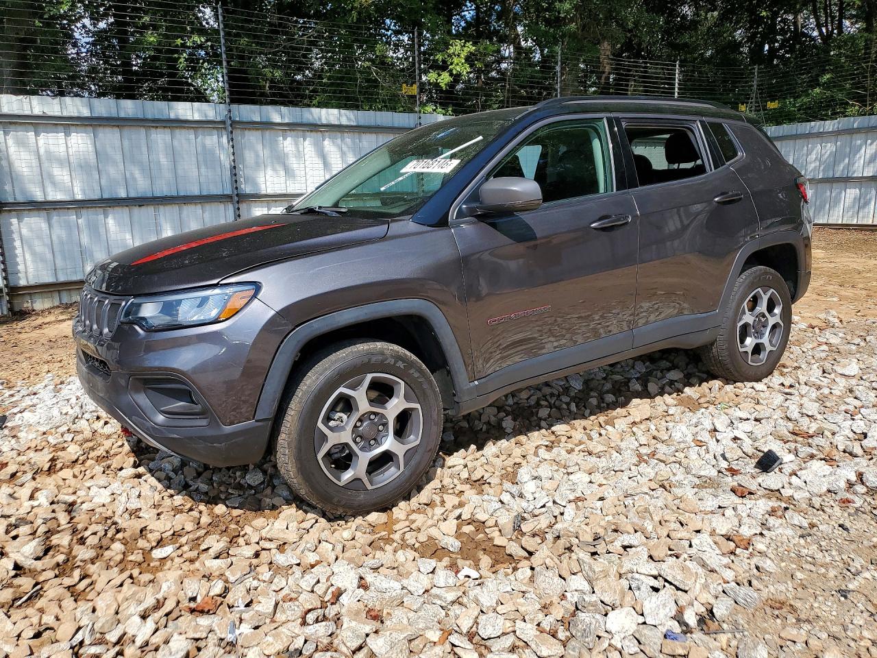 Photo of the 2022 JEEP COMPASS TRAILHAWK
