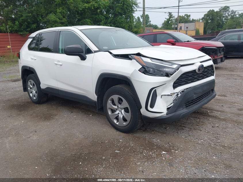Photo of the 2023 TOYOTA RAV4 LE