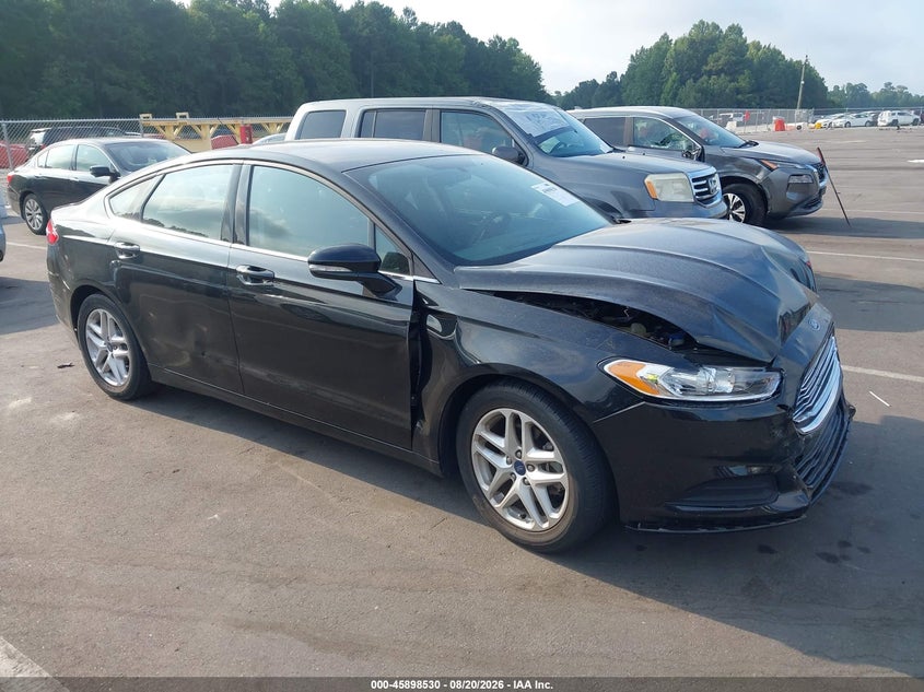 Photo of the 2015 FORD FUSION SE