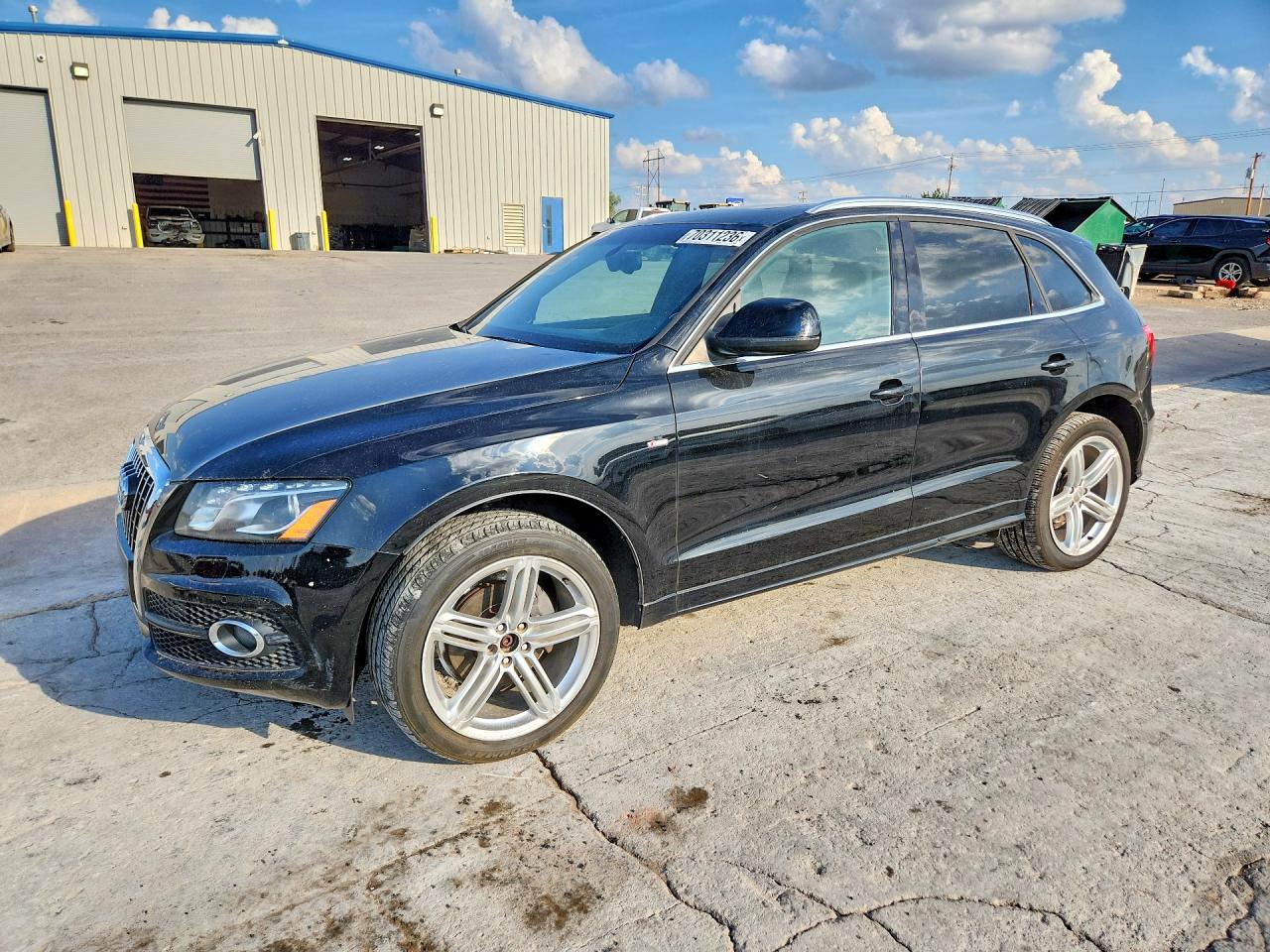 Photo of the 2010 AUDI Q5 PREMIUM PLUS