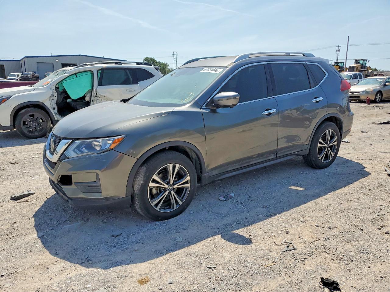 Photo of the 2019 NISSAN ROGUE SV