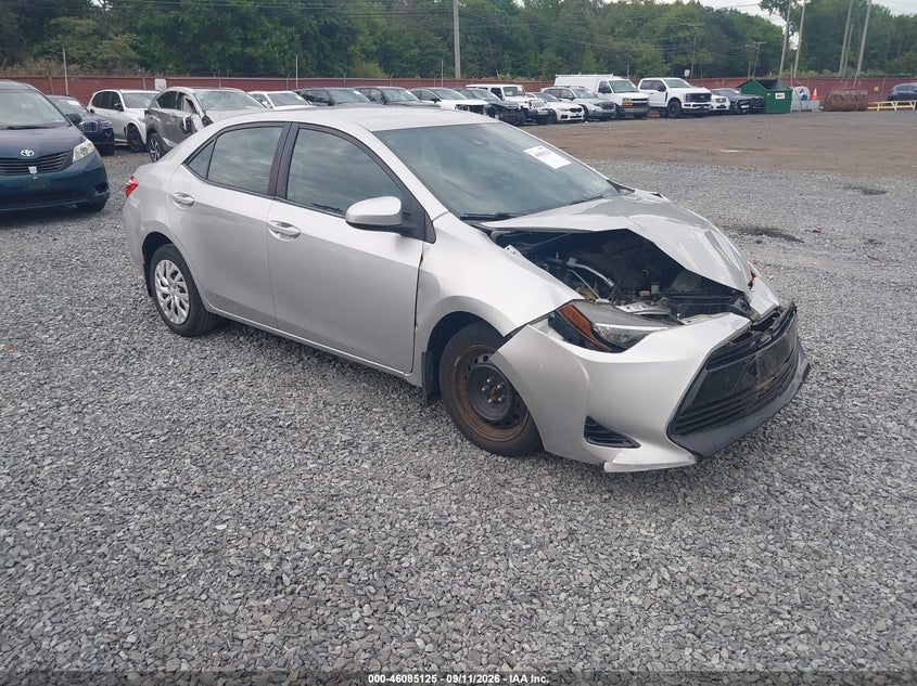 Photo of the 2017 TOYOTA COROLLA LE