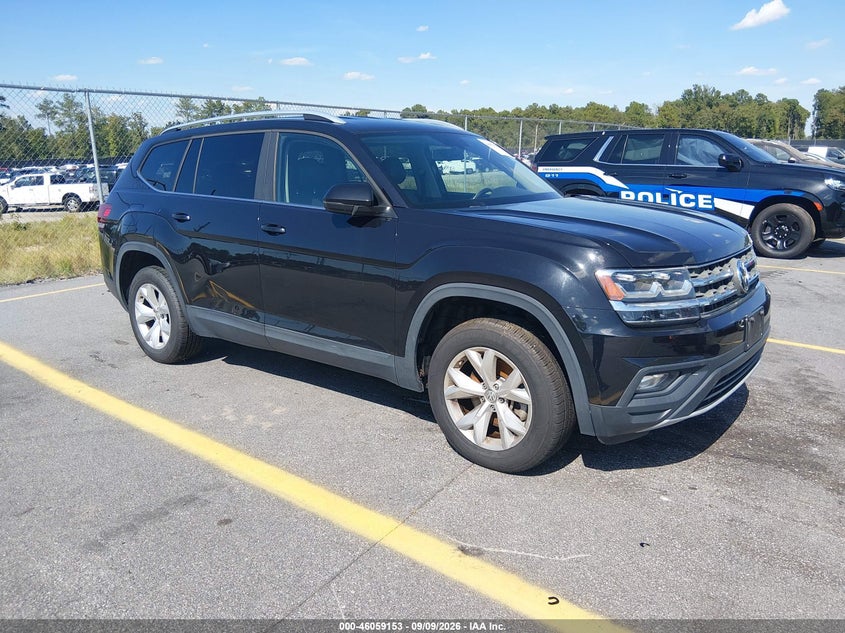Photo of the 2018 VOLKSWAGEN ATLAS 3.6L V6 SE