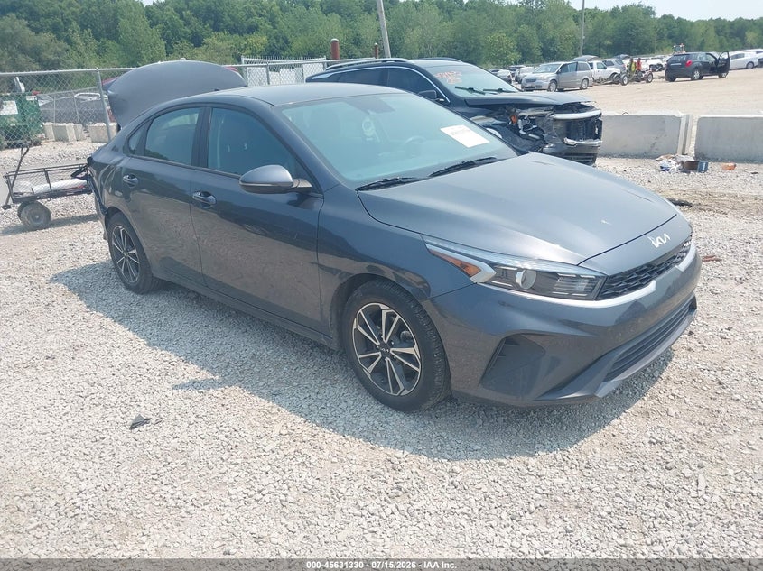 Photo of the 2024 KIA FORTE LXS