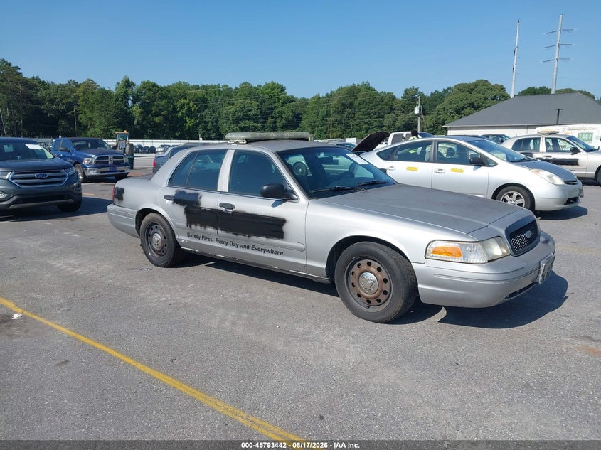 Photo of the 2007 FORD CROWN VICTORIA POLICE/POLICE INTERCEPTOR