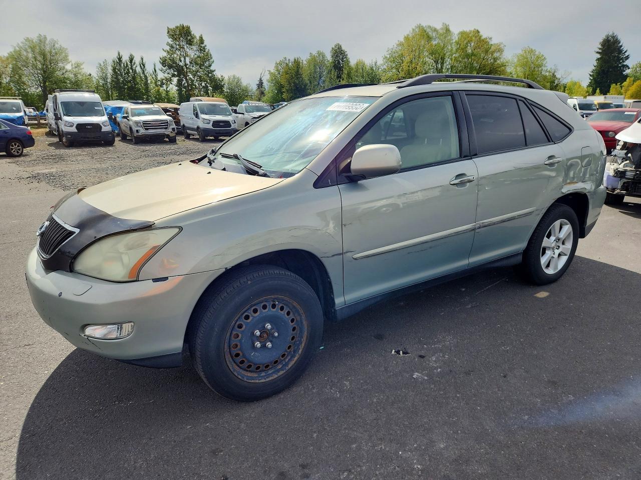 Photo of the 2004 LEXUS RX 330