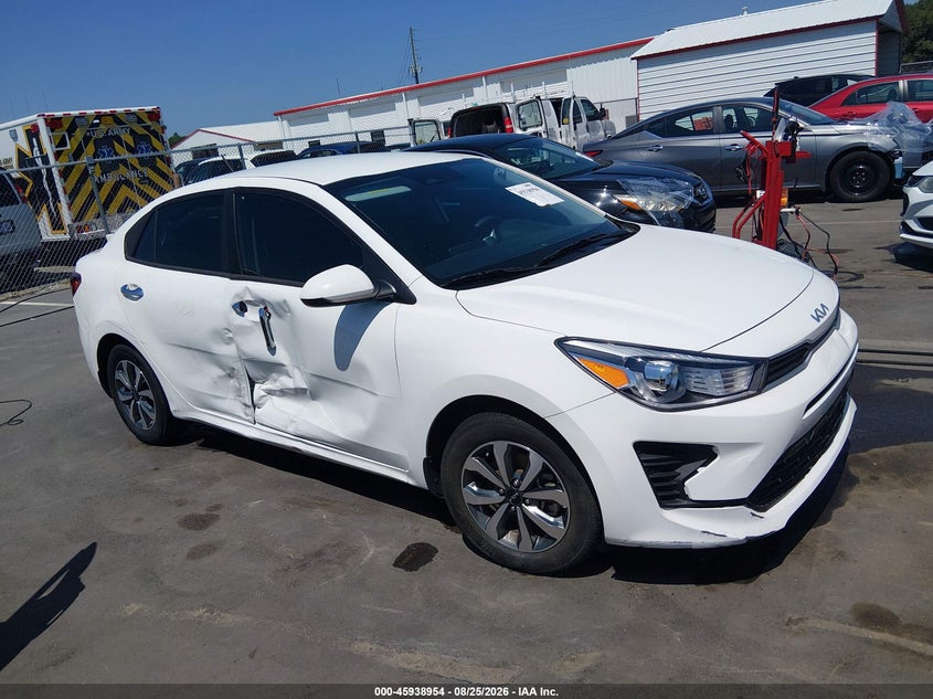 Photo of the 2023 KIA RIO S