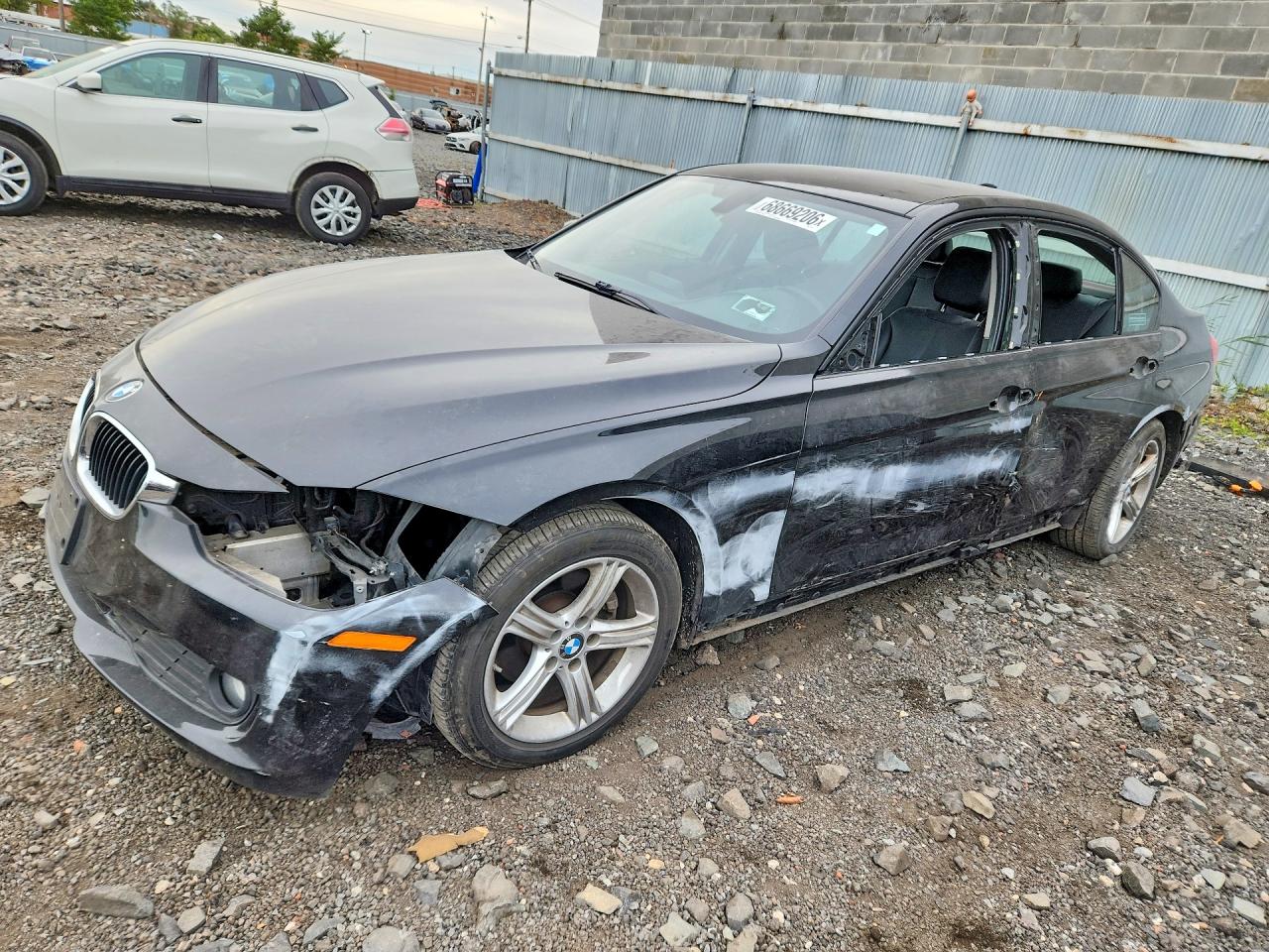 Photo of the 2014 BMW 320 I