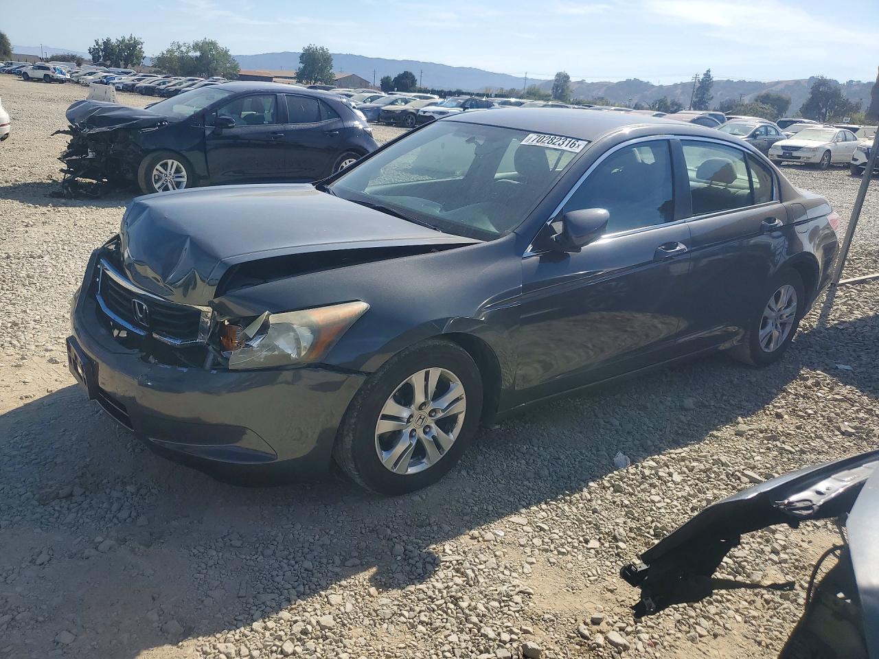 Photo of the 2010 HONDA ACCORD LXP