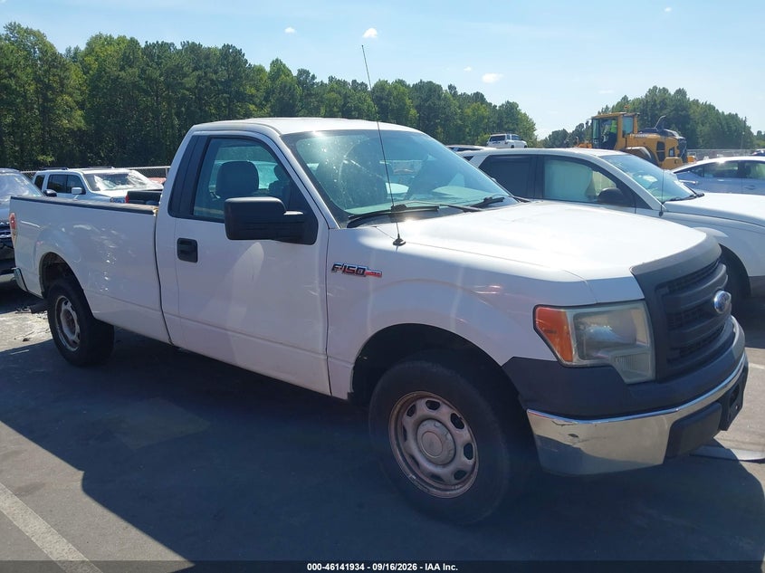 Photo of the 2014 FORD F-150 XL