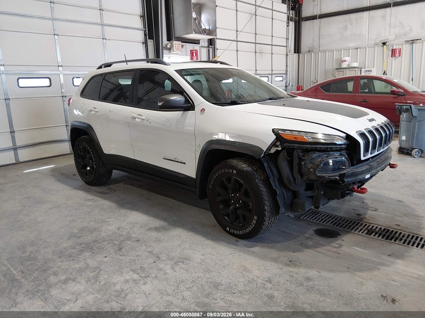 Photo of the 2016 JEEP CHEROKEE TRAILHAWK