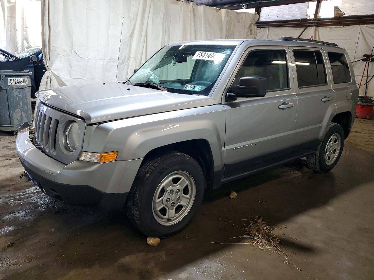 Photo of the 2017 JEEP PATRIOT SPORT