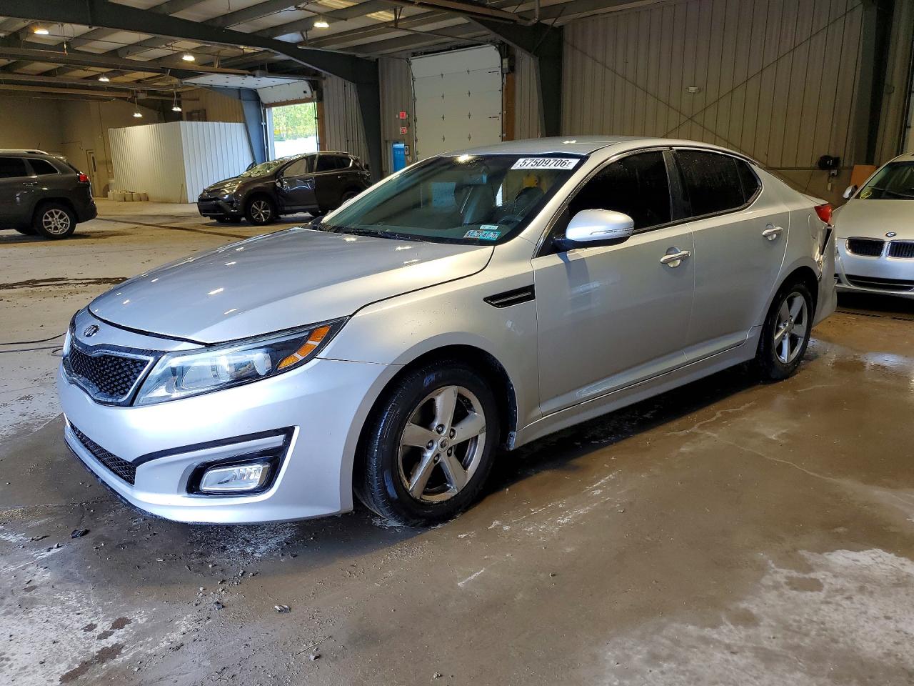 Photo of the 2015 KIA OPTIMA LX
