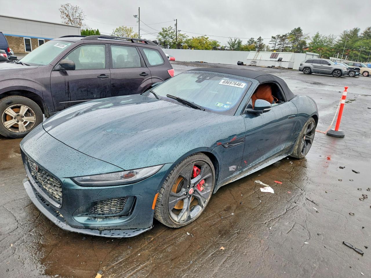 Photo of the 2021 JAGUAR F-TYPE R DYNAMIC