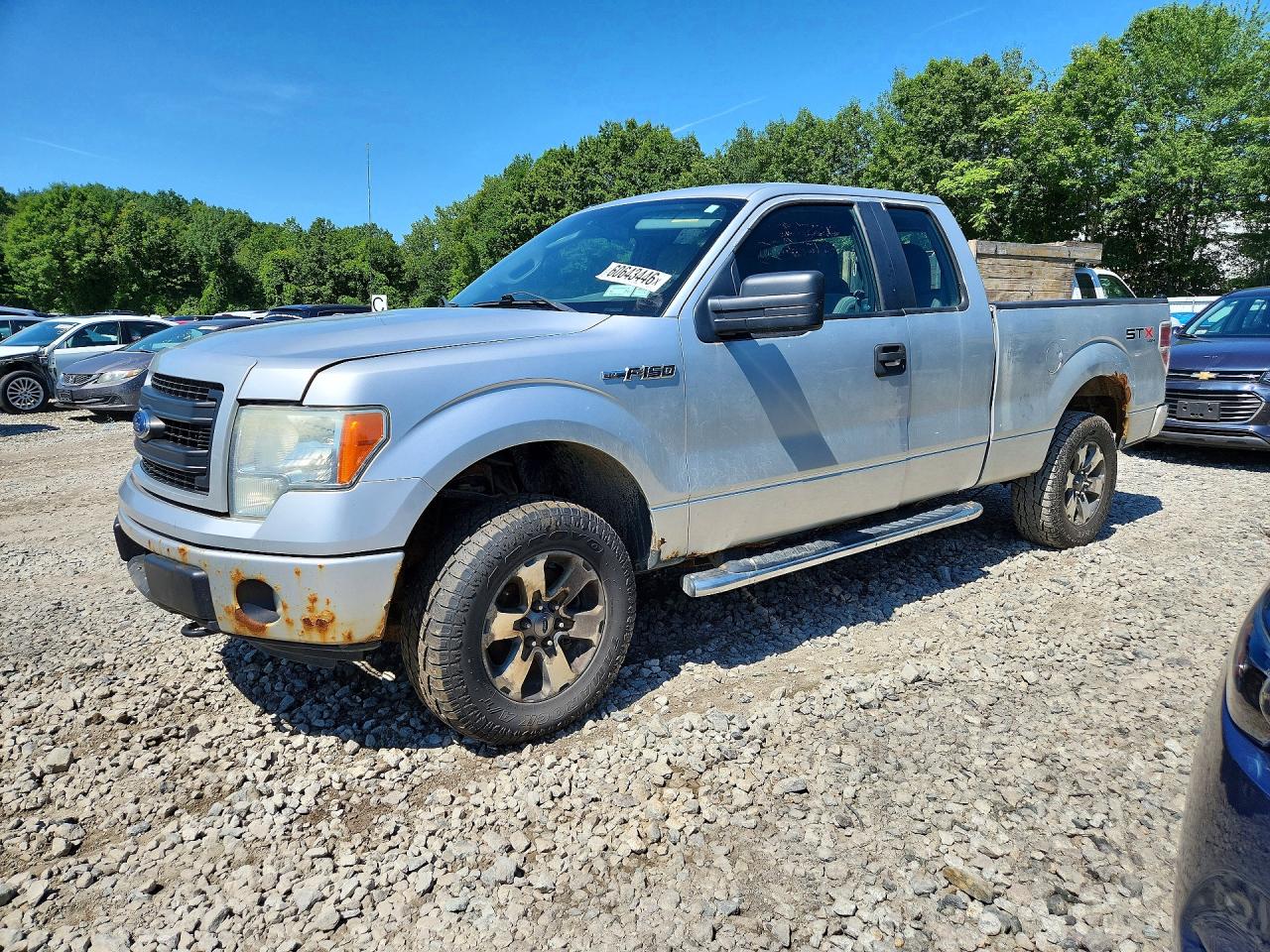 Photo of the 2013 FORD F150 SUPER CAB
