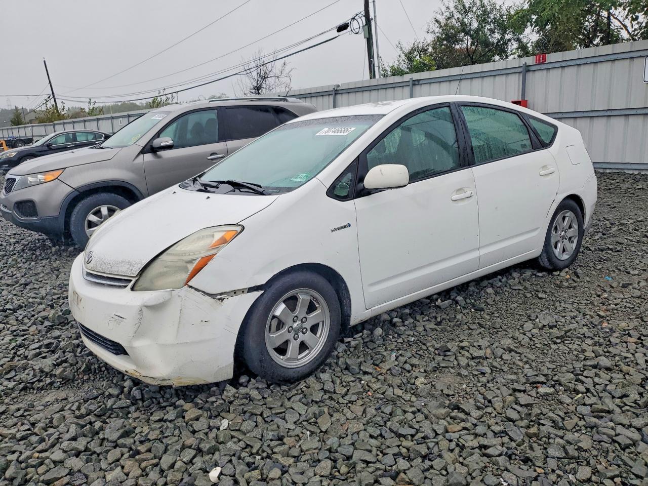 Photo of the 2009 TOYOTA PRIUS BASE
