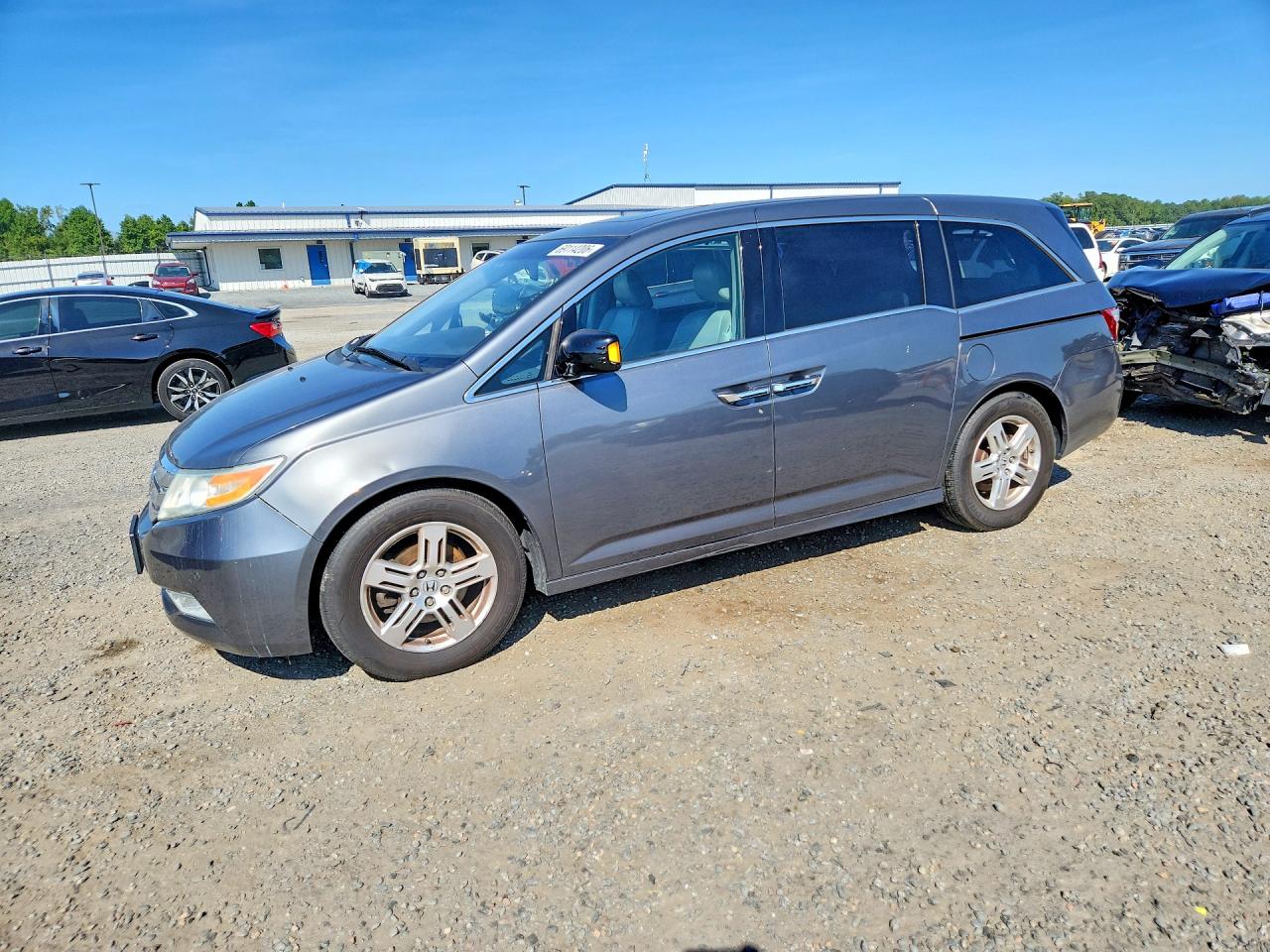 Photo of the 2012 HONDA ODYSSEY TOURING