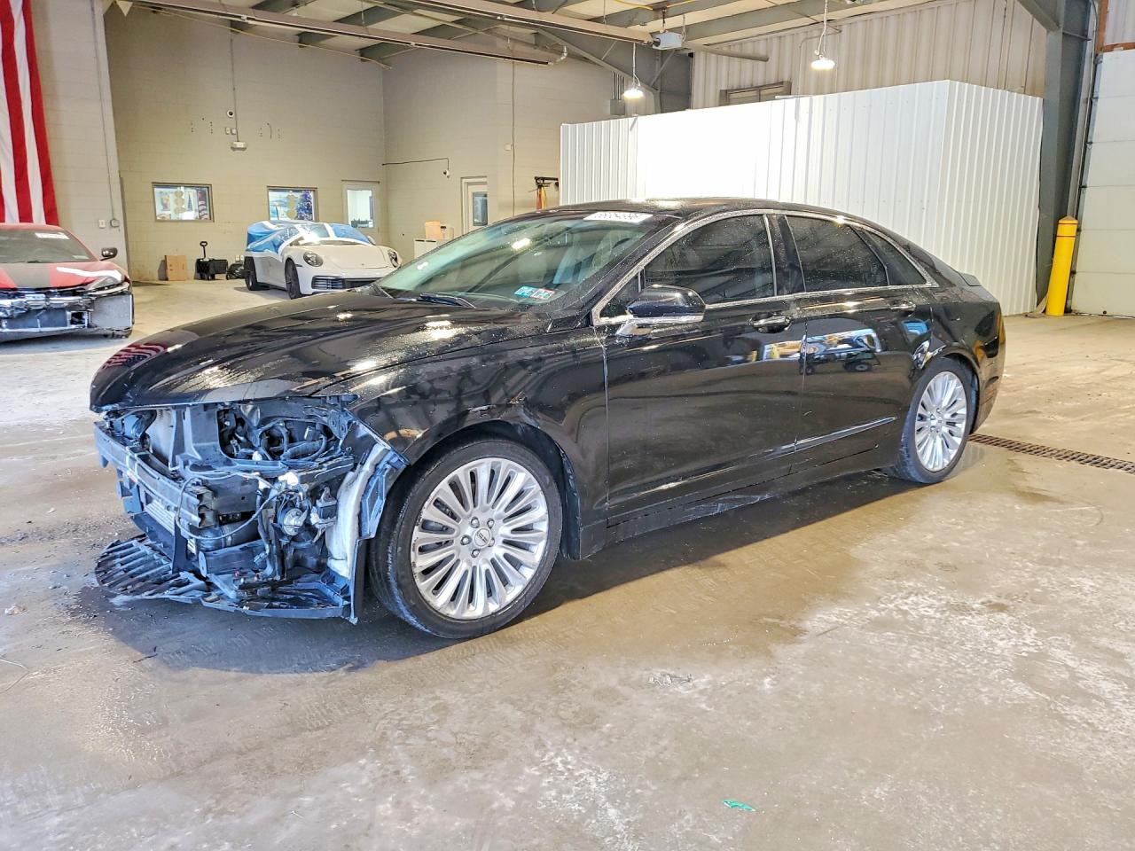 Photo of the 2016 LINCOLN MKZ