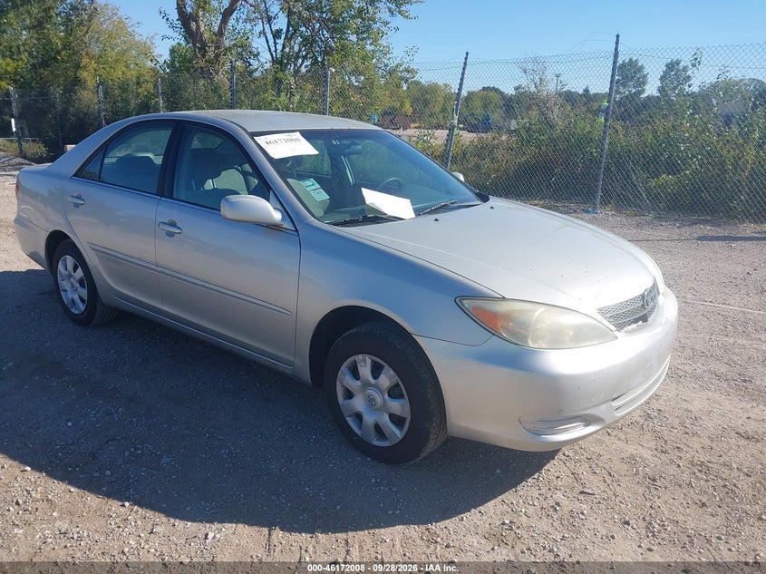 Photo of the 2003 TOYOTA CAMRY LE