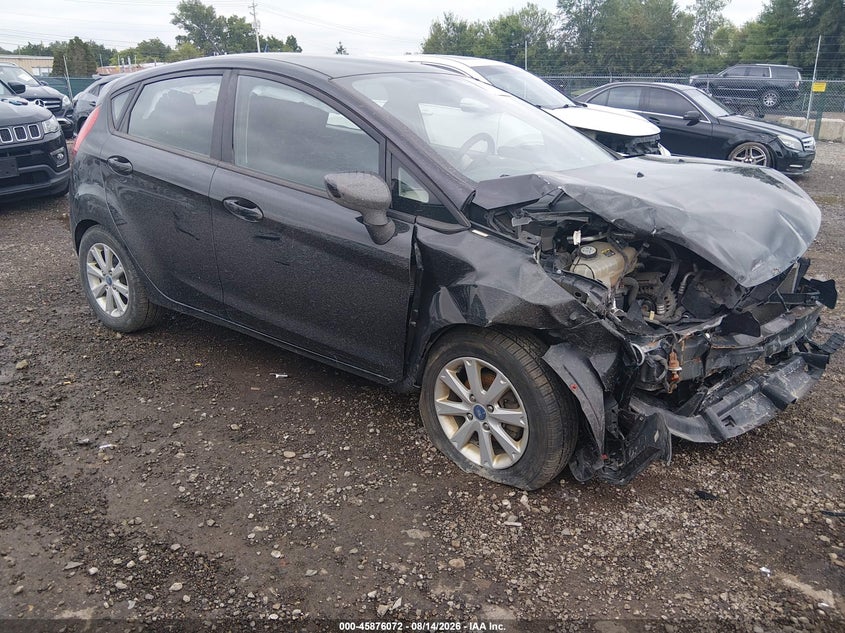 Photo of the 2011 FORD FIESTA SE