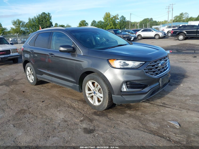 Photo of the 2020 FORD EDGE SEL