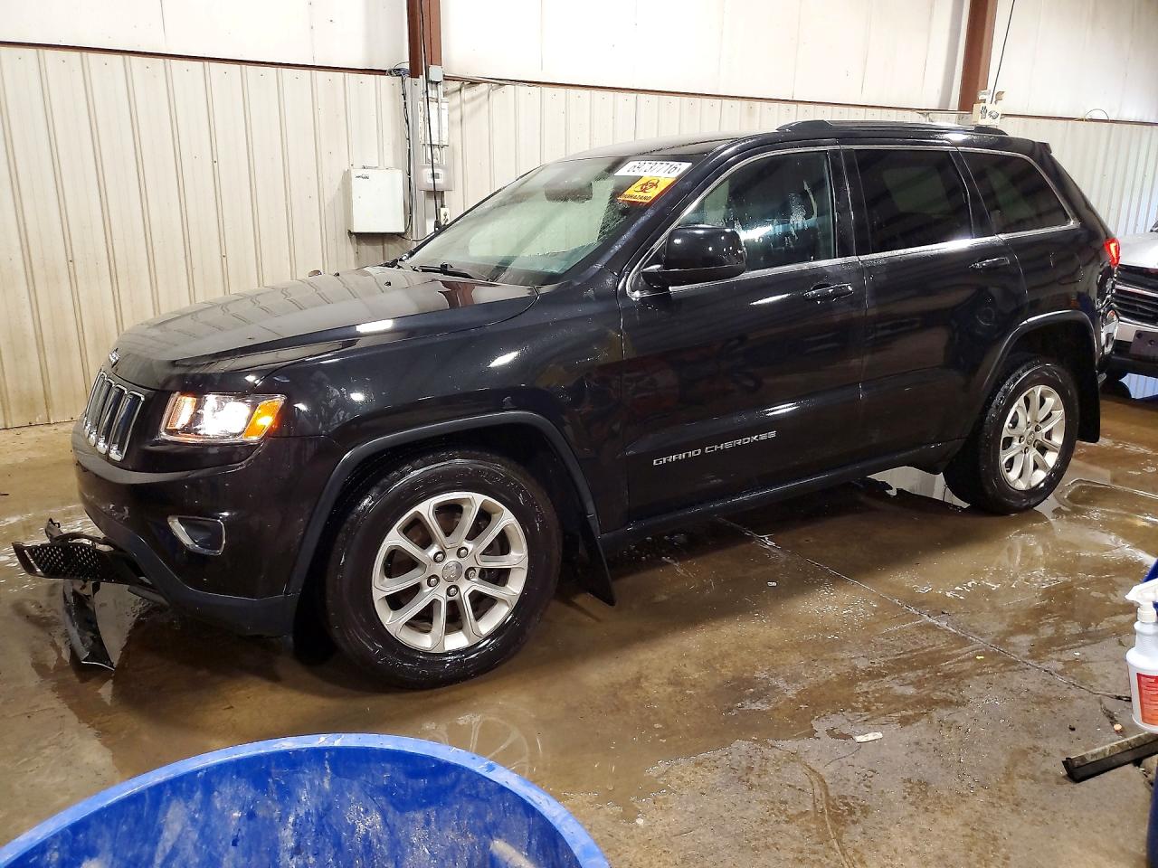 Photo of the 2015 JEEP GRAND CHEROKEE LAREDO