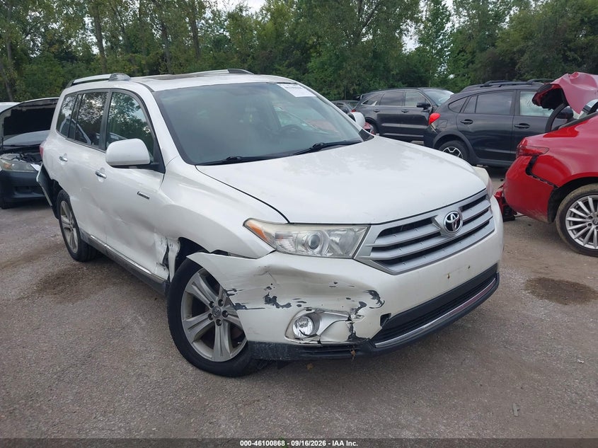 Photo of the 2012 TOYOTA HIGHLANDER LIMITED V6