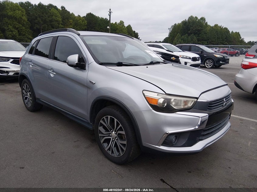 Photo of the 2016 MITSUBISHI OUTLANDER SPORT 2.4 SEL