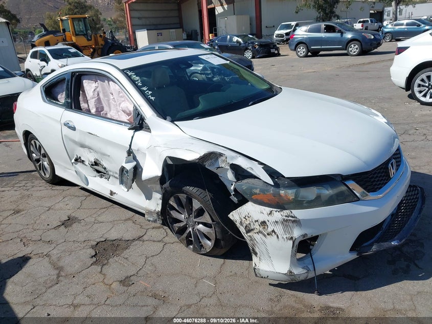 Photo of the 2015 HONDA ACCORD EX-L