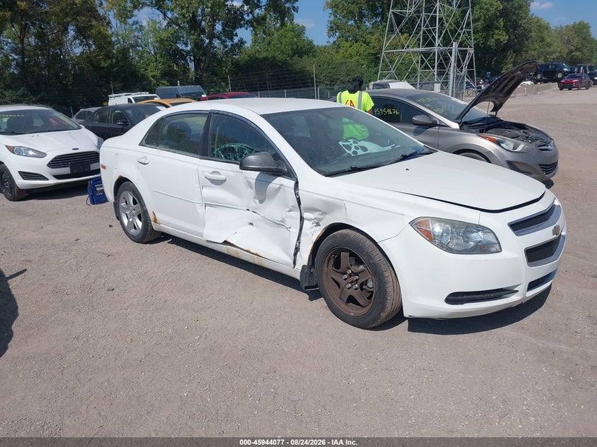 Photo of the 2011 CHEVROLET MALIBU LS