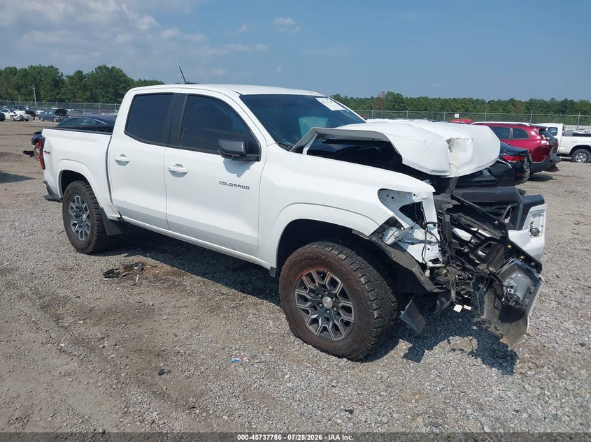 Photo of the 2023 CHEVROLET COLORADO 4WD SHORT BOX LT