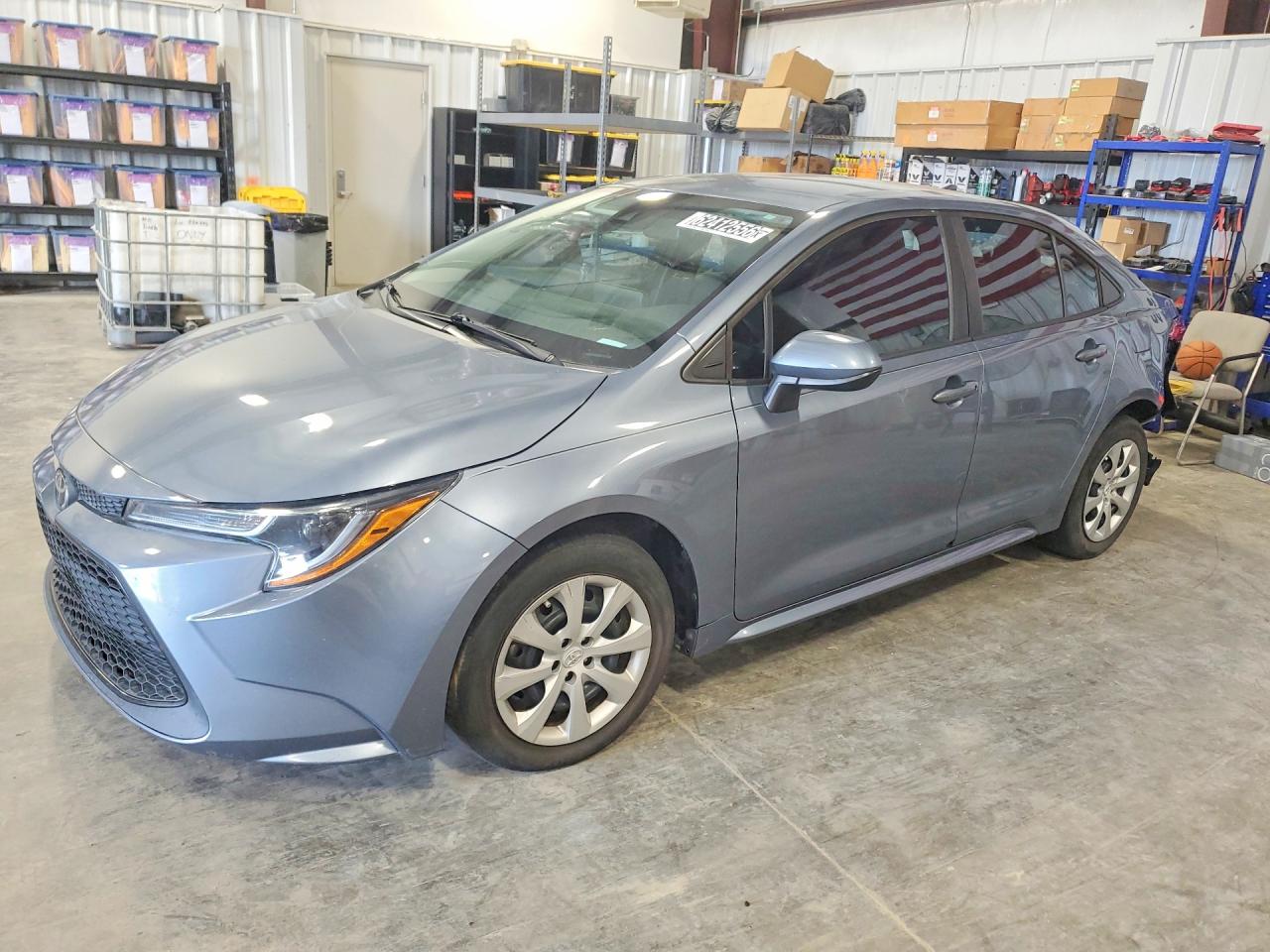 Photo of the 2022 TOYOTA COROLLA LE