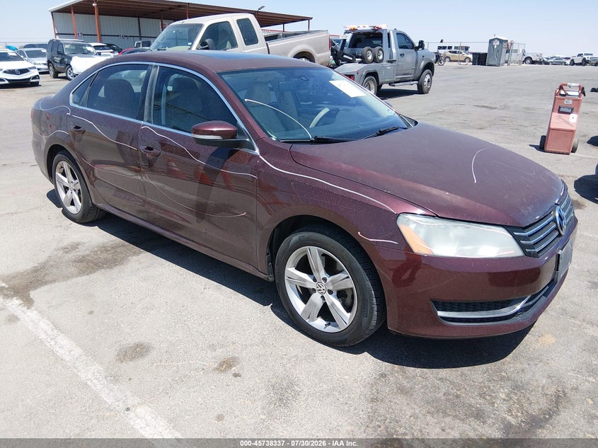 Photo of the 2013 VOLKSWAGEN PASSAT 2.5L SE