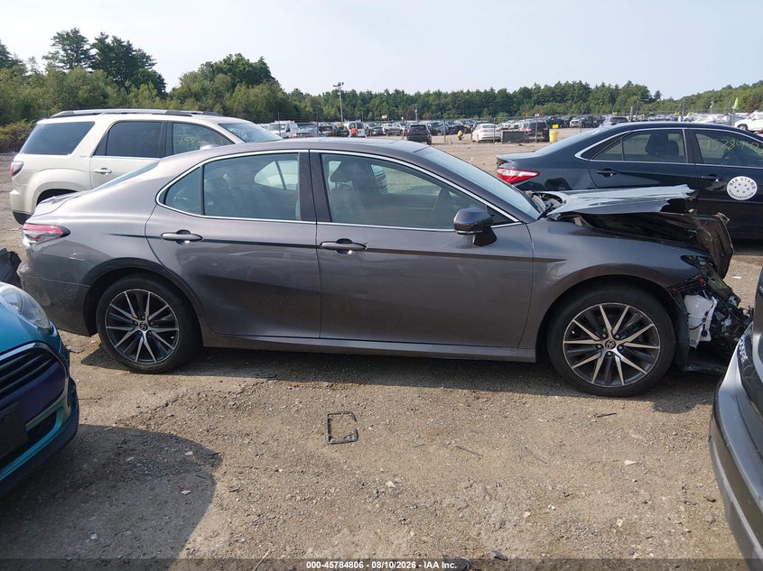 Photo of the 2023 TOYOTA CAMRY XLE HYBRID