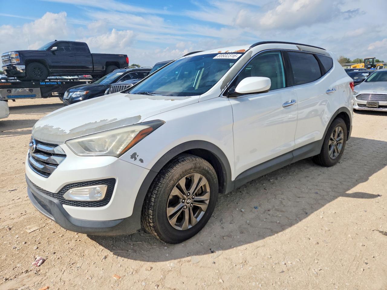 Photo of the 2014 HYUNDAI SANTA FE SPORT 2.4L