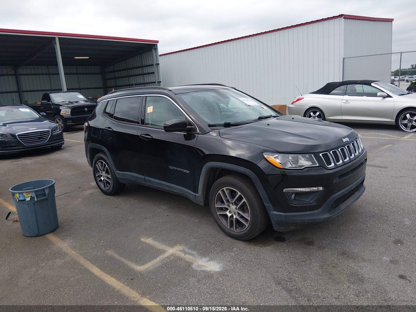 Photo of the 2018 JEEP COMPASS SUN AND WHEEL FWD