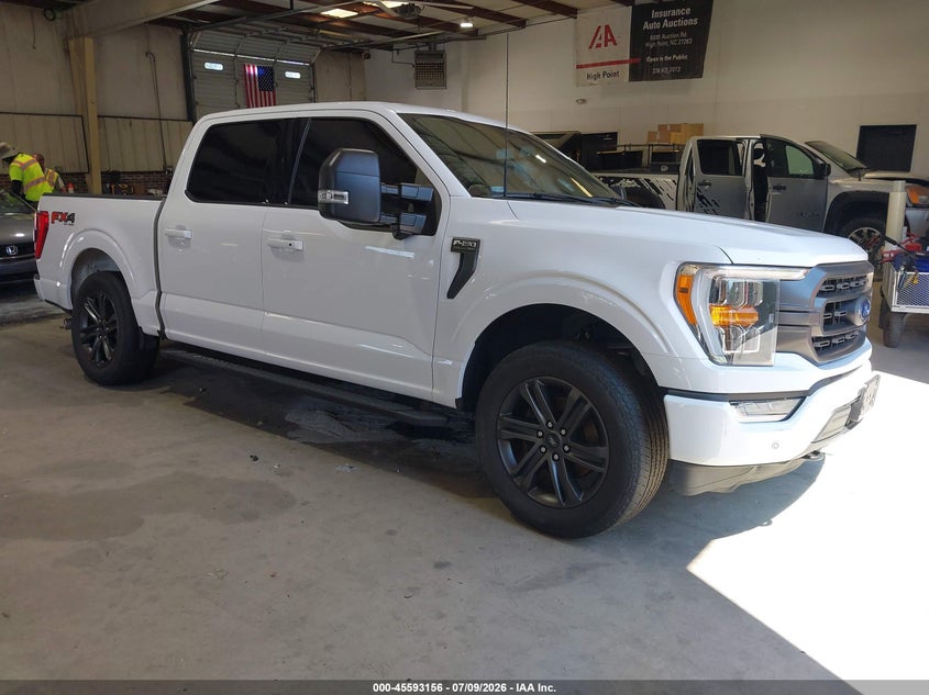 Photo of the 2022 FORD F-150 XLT