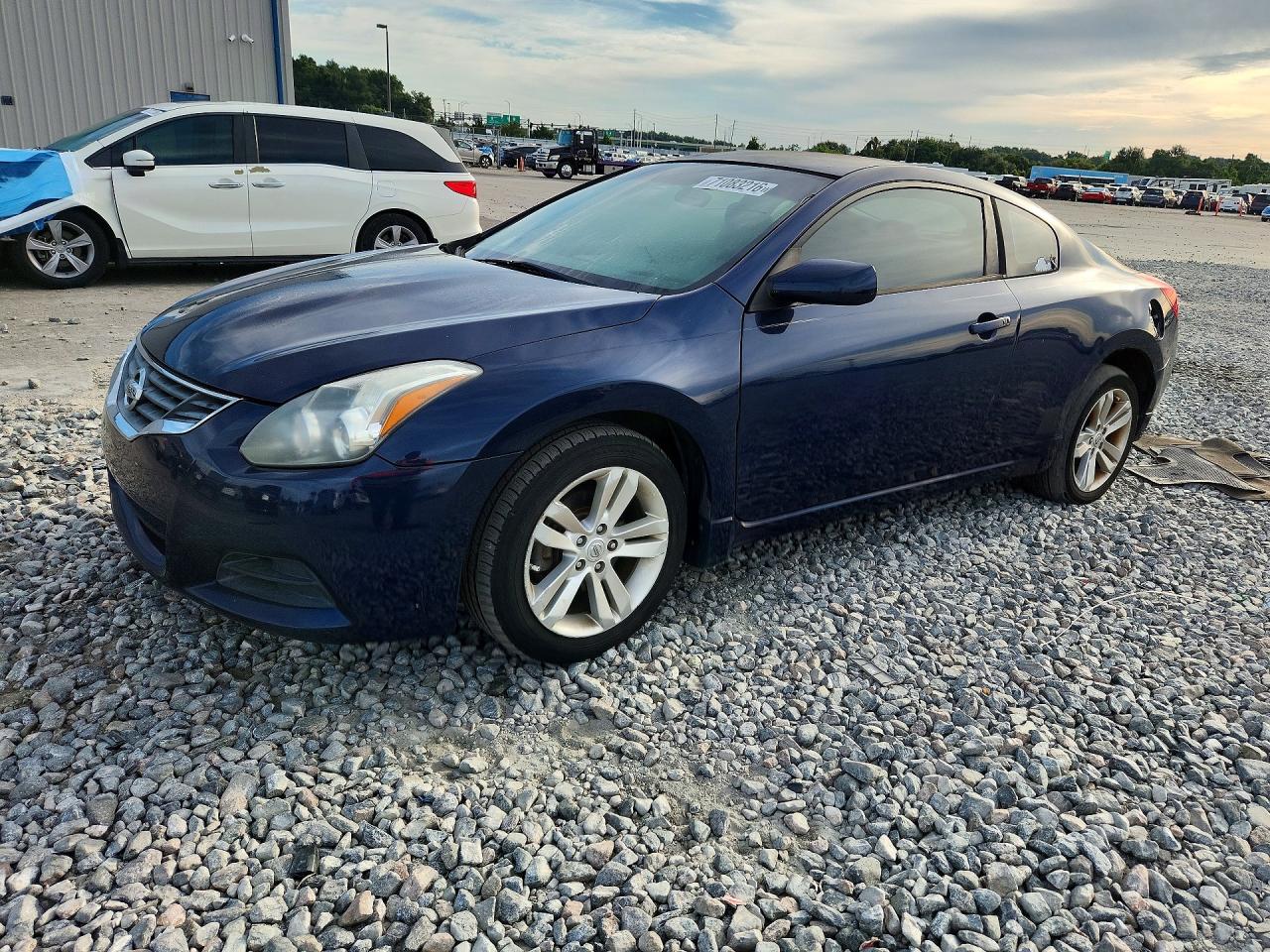 Photo of the 2013 NISSAN ALTIMA S
