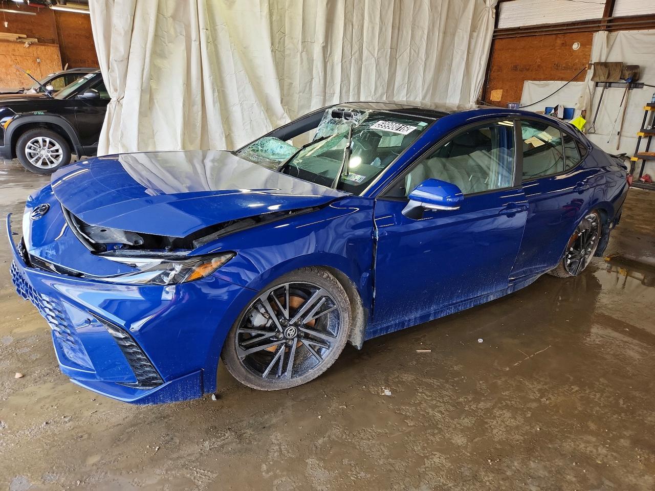 Photo of the 2025 TOYOTA CAMRY XSE
