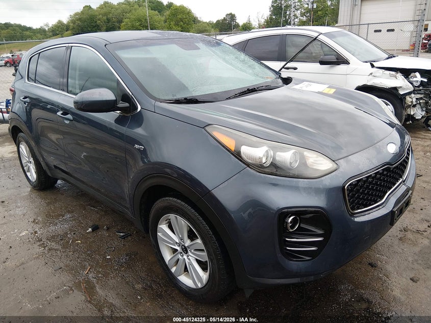 Photo of the 2017 KIA SPORTAGE LX