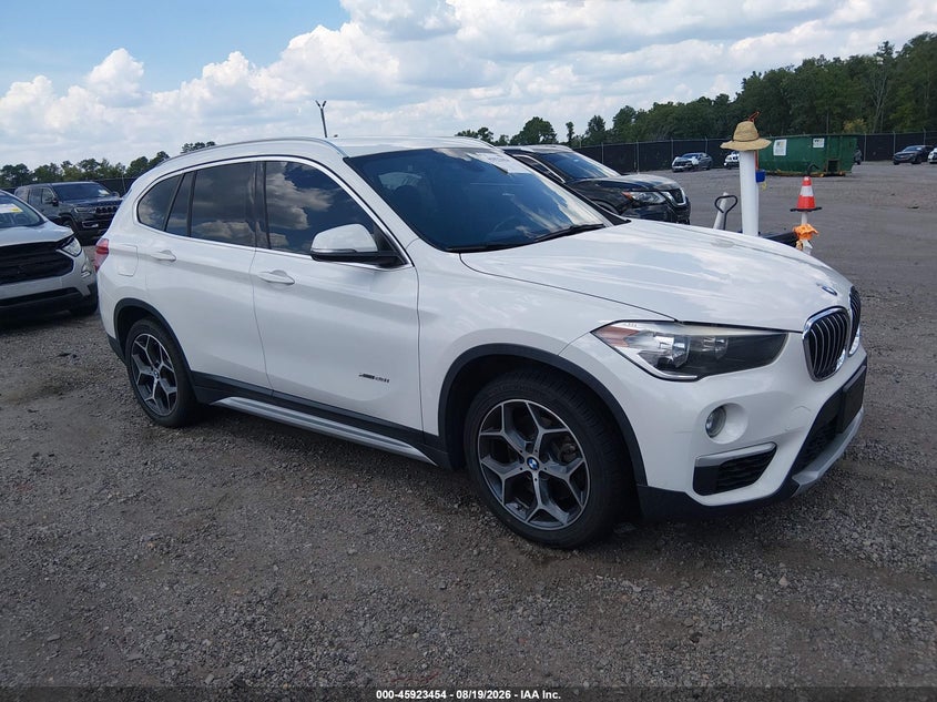 Photo of the 2016 BMW X1 XDRIVE28I