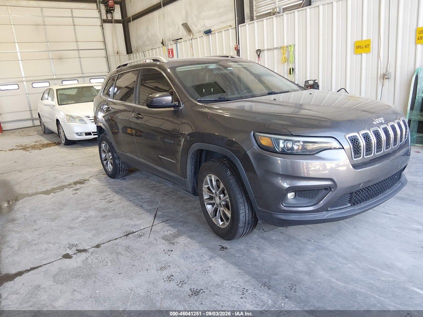 Photo of the 2019 JEEP CHEROKEE LATITUDE PLUS 4X4