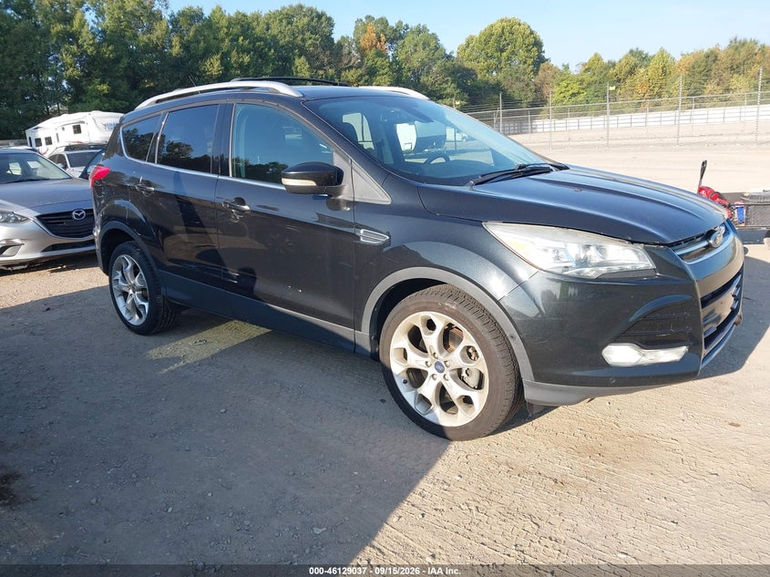 Photo of the 2013 FORD ESCAPE TITANIUM