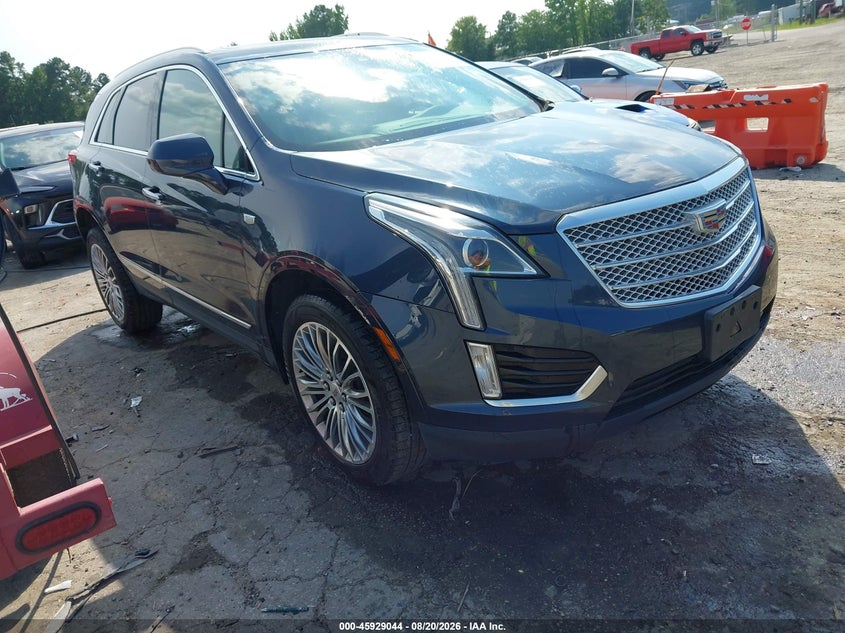Photo of the 2018 CADILLAC XT5 LUXURY