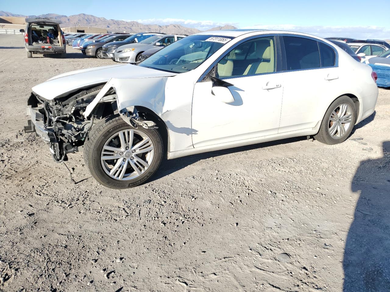 Photo of the 2013 INFINITI G37 SEDAN JOURNEY