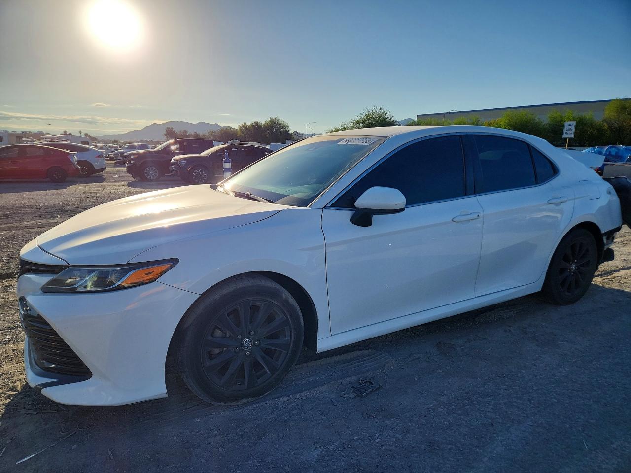 Photo of the 2018 TOYOTA CAMRY LE