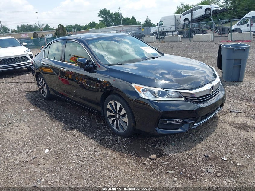 Photo of the 2017 HONDA ACCORD HYBRID EX-L