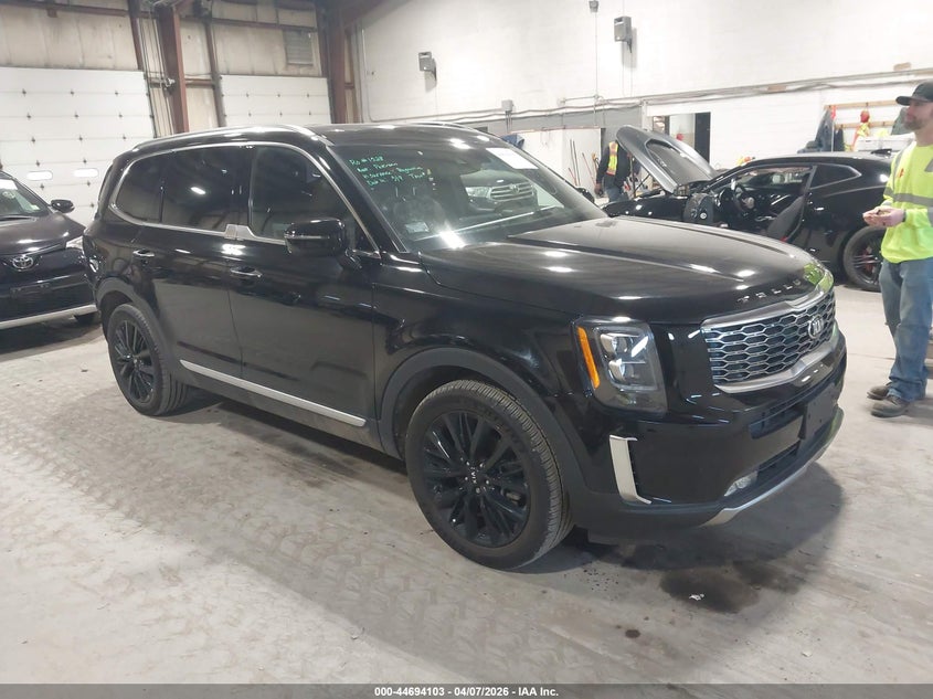 Photo of the 2021 KIA TELLURIDE SX