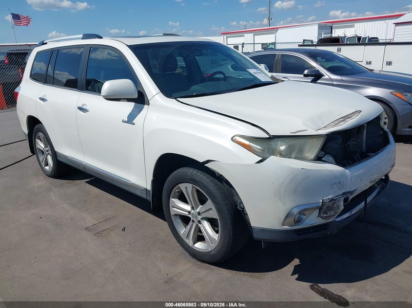 Photo of the 2012 TOYOTA HIGHLANDER LIMITED V6